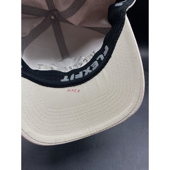 Independent Skater Skateboarding Baseball Hat Fitted Cream READ Fitted S/M - Picture 10 of 11